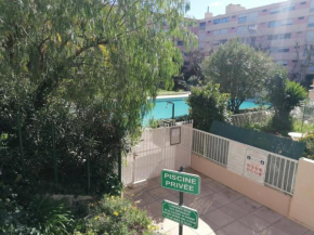 Home2Sea - Grand Studio Cabine avec Jardin et Piscine